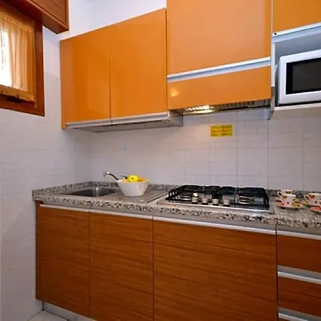 Choose Comfort In A Quite And Area Hotel